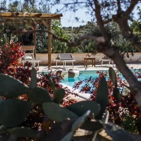 Antica Pietra - Con Piscina In Puglia Остуни