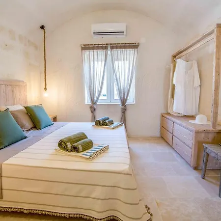Antica Pietra - Con Piscina In Puglia Вилла *