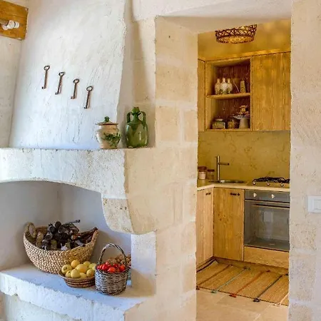 Antica Pietra - Con Piscina In Puglia